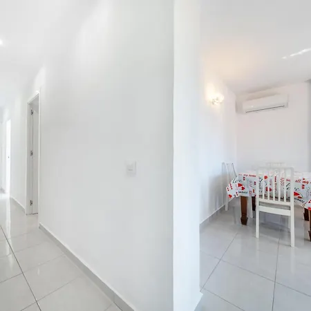 Calas B Y D Apartament *